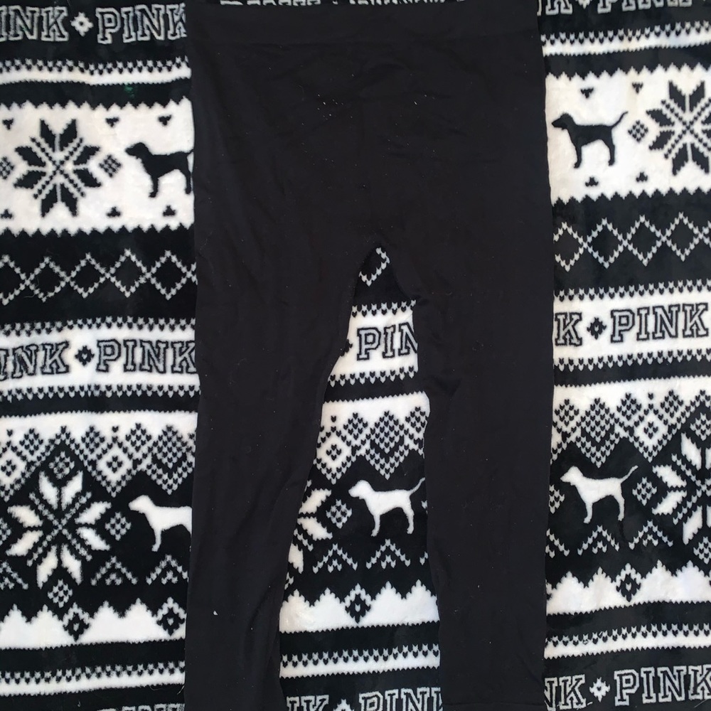 black leggings